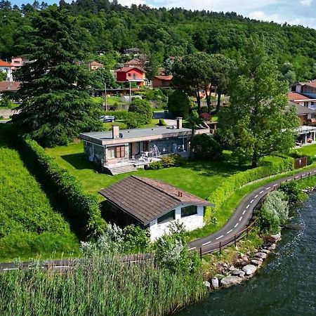 Casa Gaiani Villetta In Riva Al Lago Vista Mozzafiato Varano Borghi Exterior foto